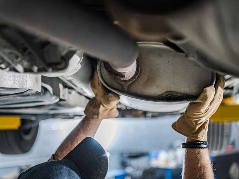 Ispusni sustav za auto