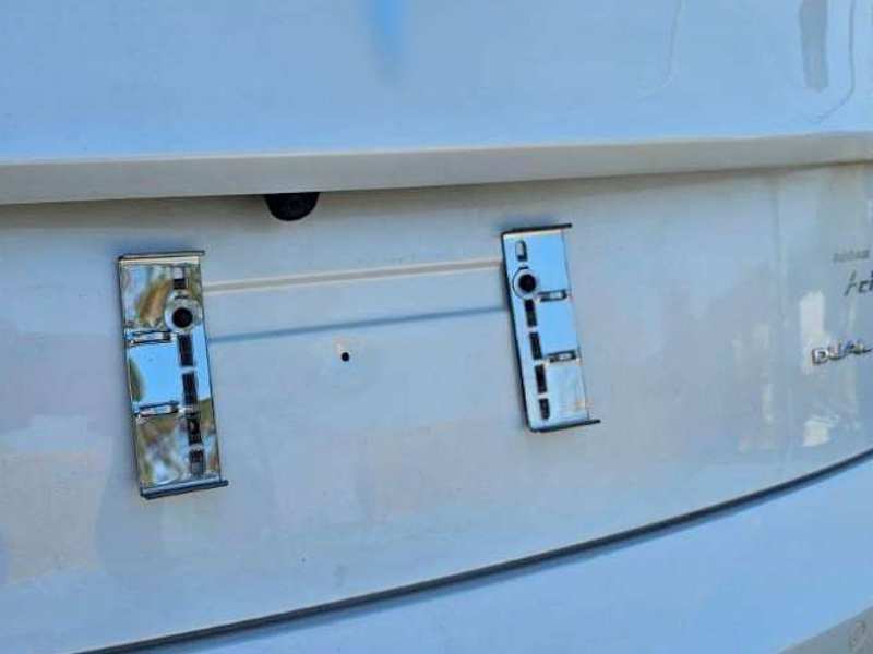 nosač registarske tablice za auto